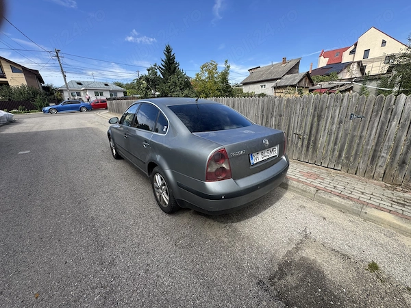VOLKSWAGEN Passat 2005 — imagine 3