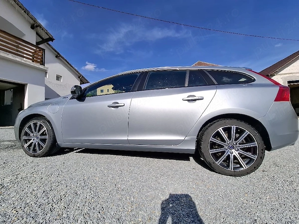 VOLVO V60 2016 — imagine 4