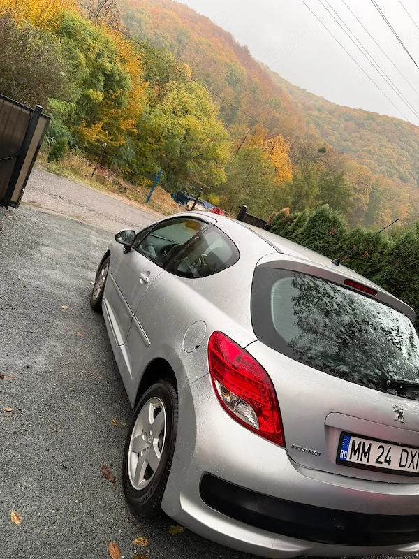 PEUGEOT 207 2012 — imagine 1