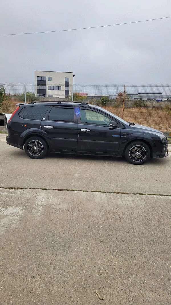 FORD Focus 2006 — imagine 3
