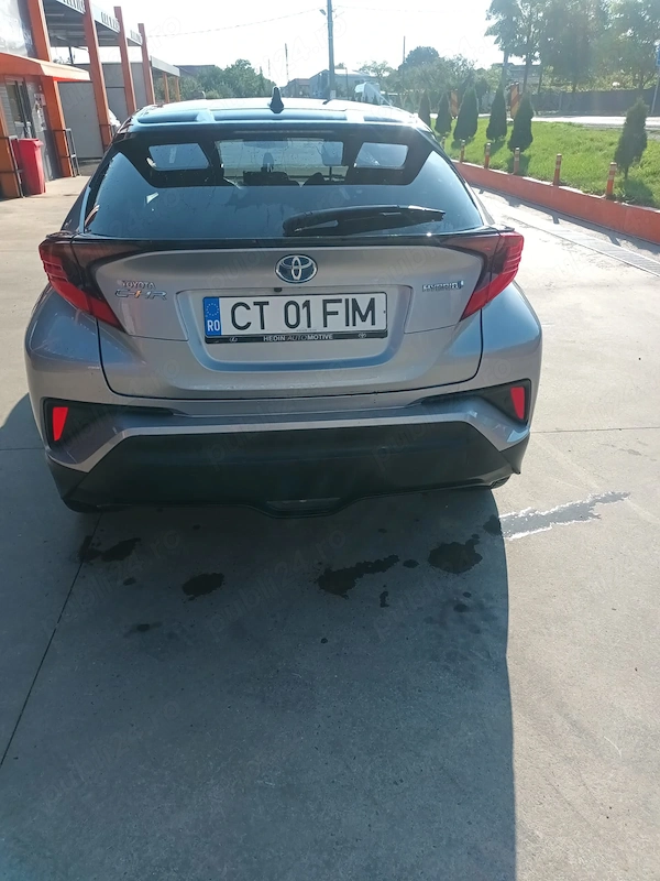 TOYOTA C-HR 2020 — imagine 4