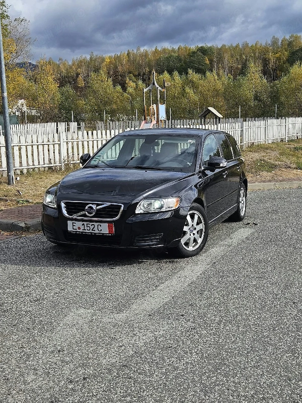 VOLVO V50 2011 — imagine 4