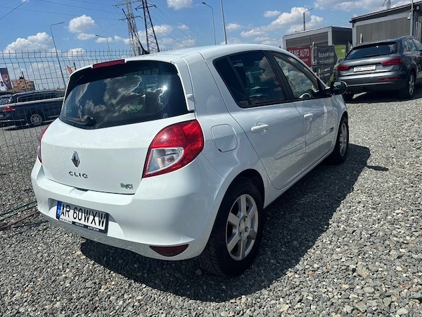 RENAULT Clio 2012 — imagine 5