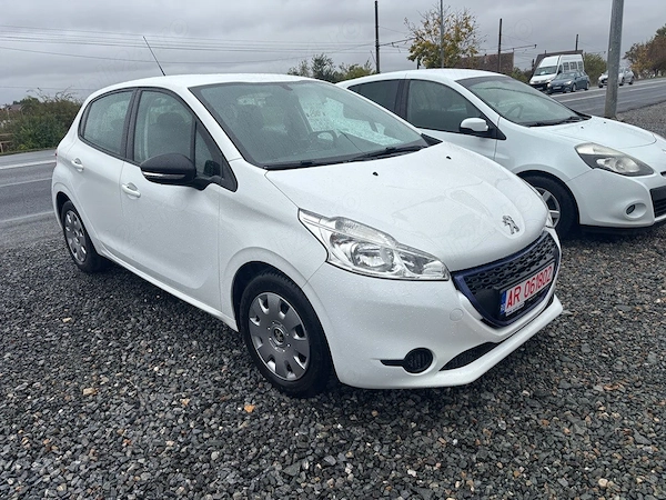 PEUGEOT 208 2015 — imagine 4