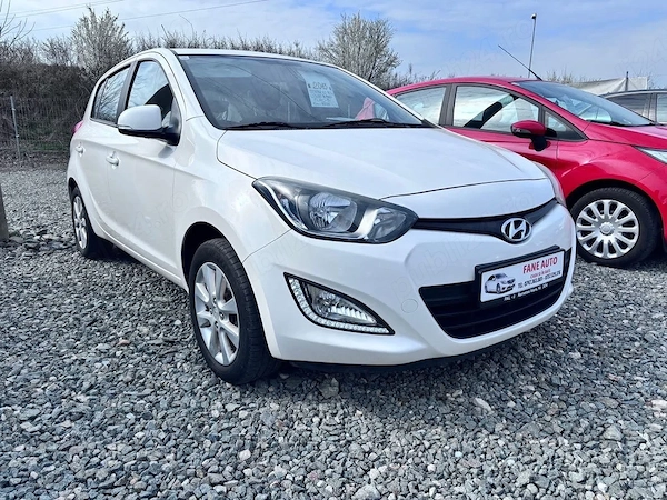 HYUNDAI i20 2013 — imagine 1