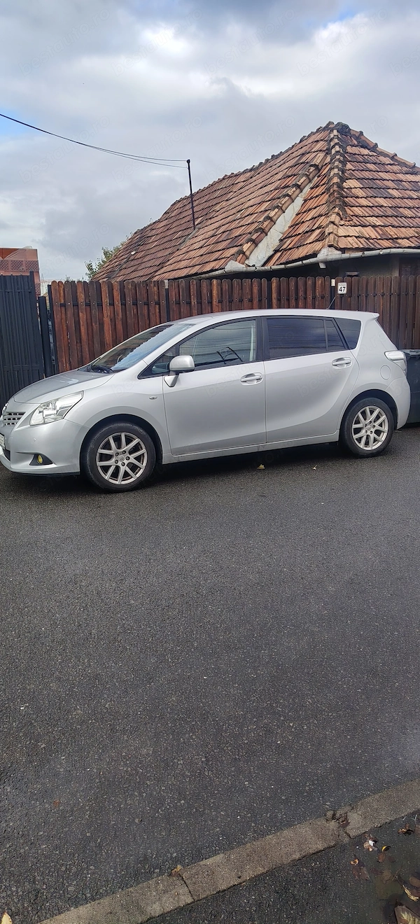 TOYOTA Verso 2012 — imagine 6