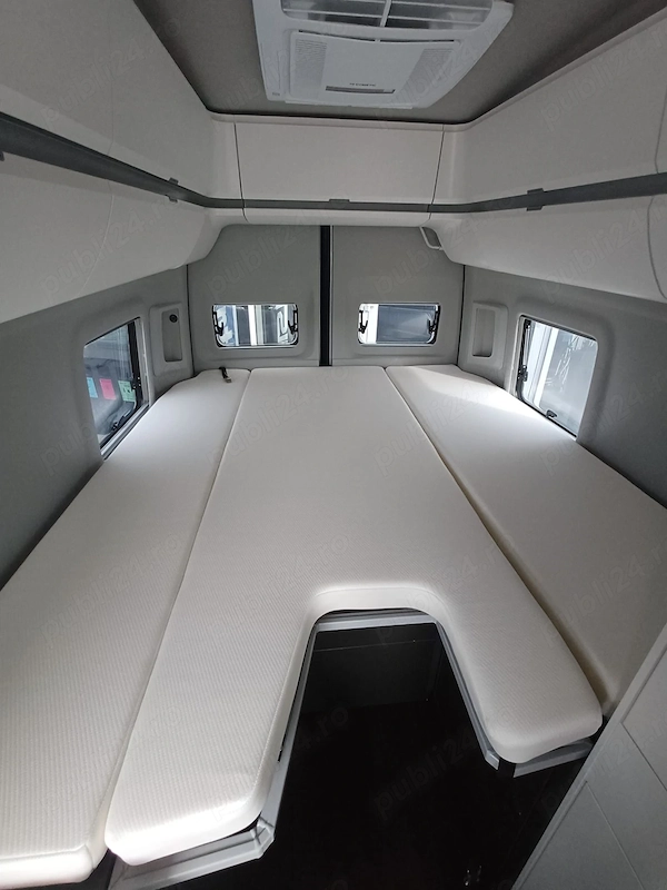 VOLKSWAGEN Transporter 2025 — imagine 9