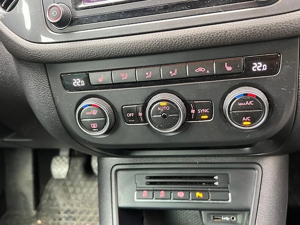 VOLKSWAGEN Tiguan 2016 — imagine 3