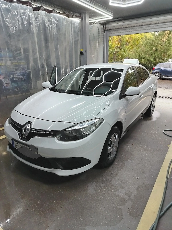RENAULT Fluence 2015 — imagine 2