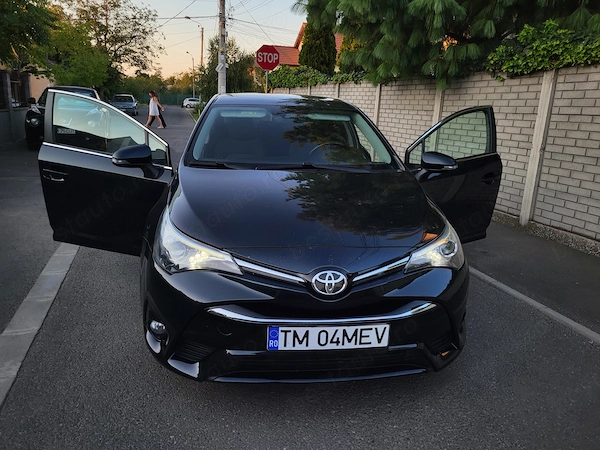 TOYOTA Avensis 2017 — imagine 10