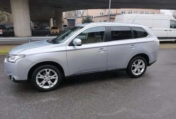 MITSUBISHI Outlander 2014 — imagine 8