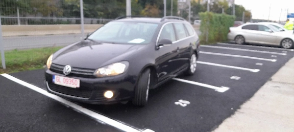 VOLKSWAGEN Golf 2012 — imagine 5