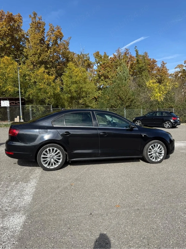 VOLKSWAGEN Jetta 2013 — imagine 4