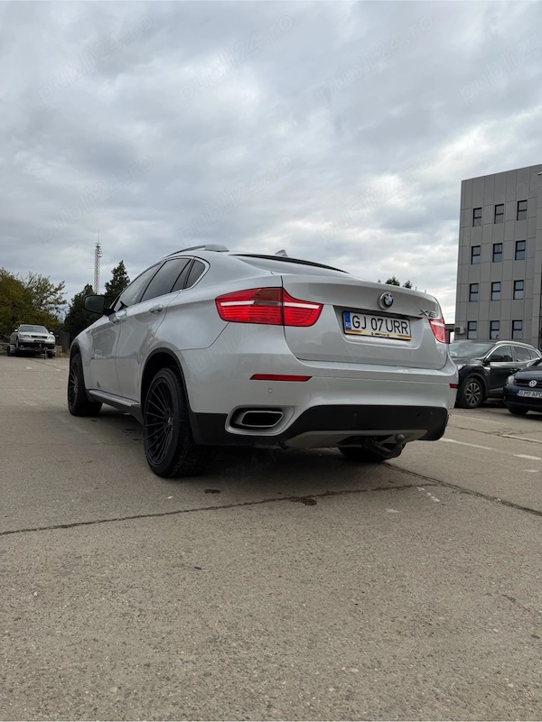BMW  2010 — imagine 7