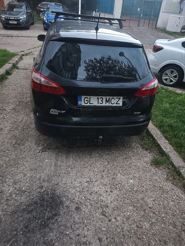FORD Focus 2012 — imagine 5