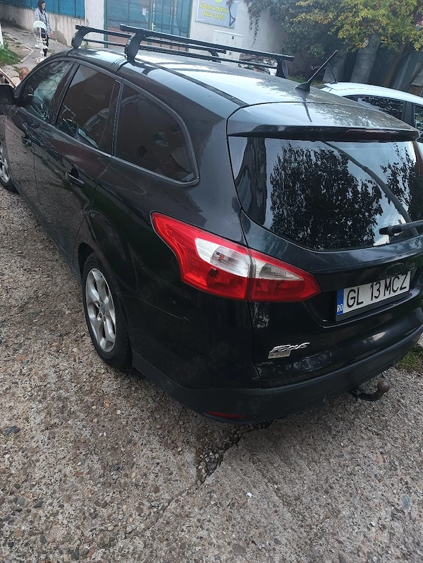 FORD Focus 2012 — imagine 4