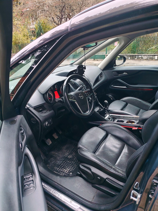 OPEL Zafira 2013 — imagine 6