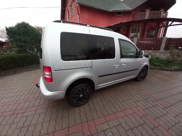 VOLKSWAGEN Caddy 2015 — imagine 3