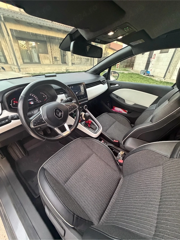 RENAULT Clio 2023 — imagine 5