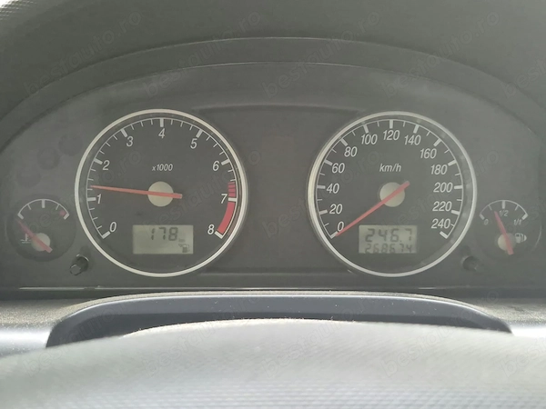 FORD Mondeo 2002 — imagine 4
