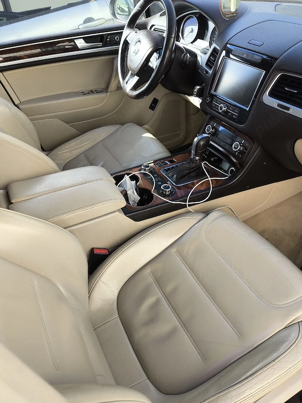 VOLKSWAGEN Touareg 2011 — imagine 2