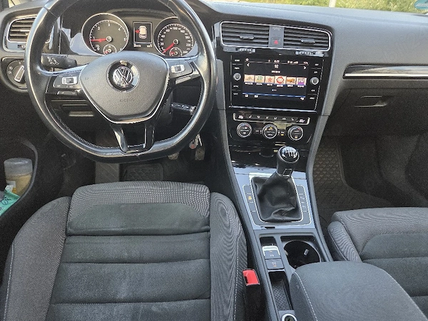 VOLKSWAGEN Golf 2019 — imagine 6