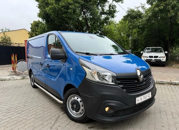 RENAULT Trafic 2018 — imagine 1