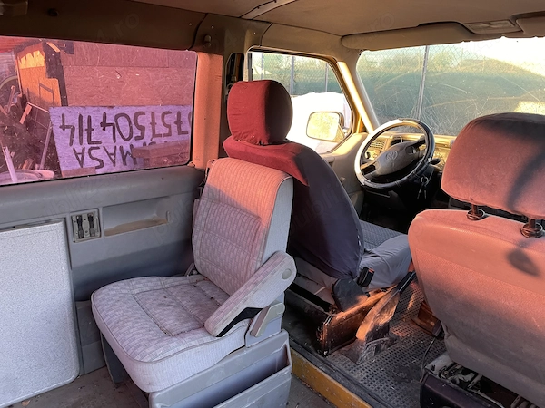 VOLKSWAGEN Caravelle 1996 — imagine 3