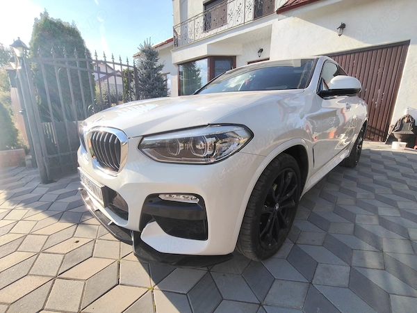 BMW  2019 — imagine 3