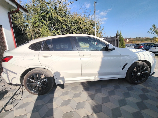 BMW  2019 — imagine 5