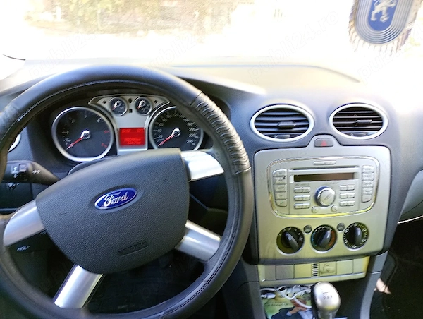 FORD Focus 2009 — imagine 4