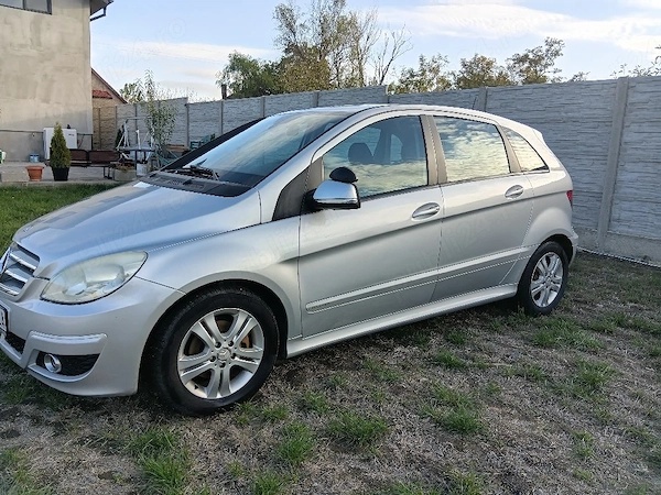 MERCEDES-BENZ B-Class 2011 — imagine 3