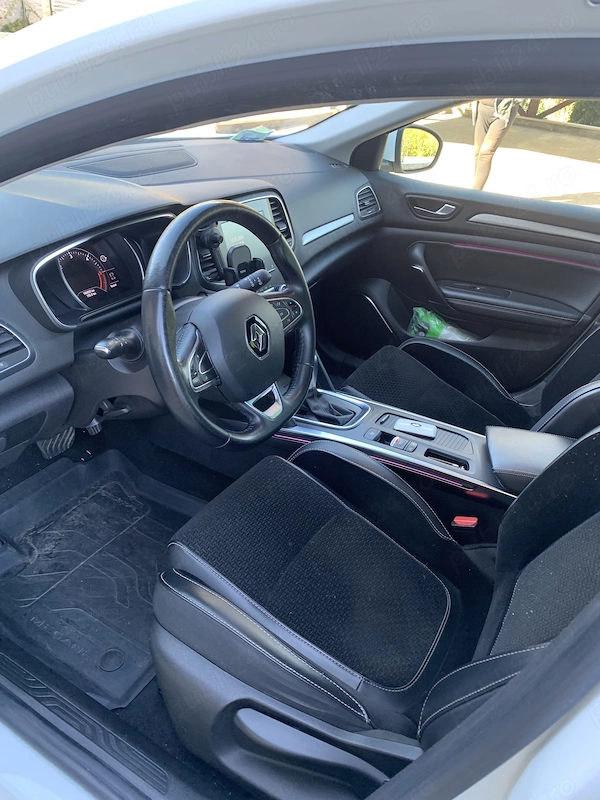 RENAULT Megane 2020 — imagine 5