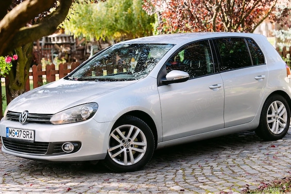 VOLKSWAGEN Golf 2011 — imagine 3