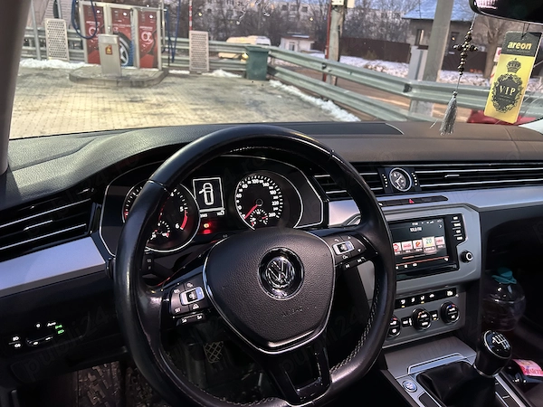 VOLKSWAGEN Passat 2016 — imagine 4