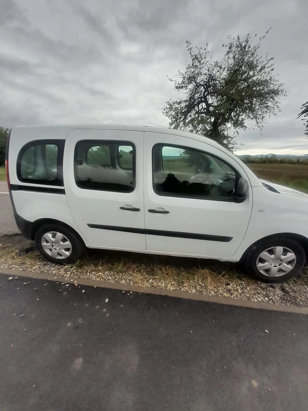 RENAULT Kangoo 2019 — imagine 2