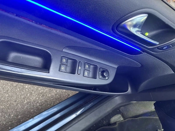 VOLKSWAGEN Golf 2009 — imagine 7