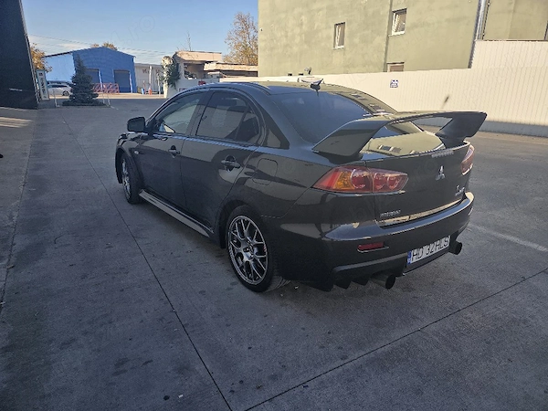 Mitsubishi Lancer 2010 benzină, 26.500 € — imagine 1