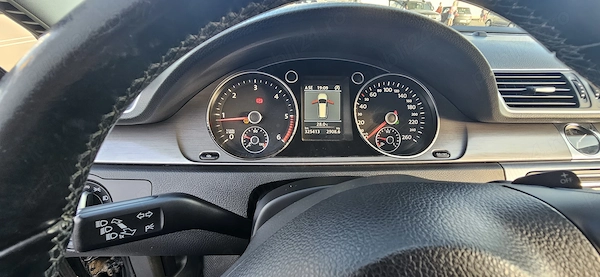 VOLKSWAGEN Passat 2011 — imagine 6