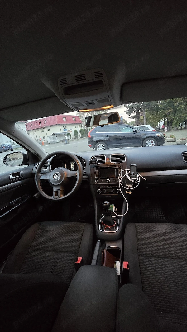 VOLKSWAGEN Golf 2011 — imagine 2