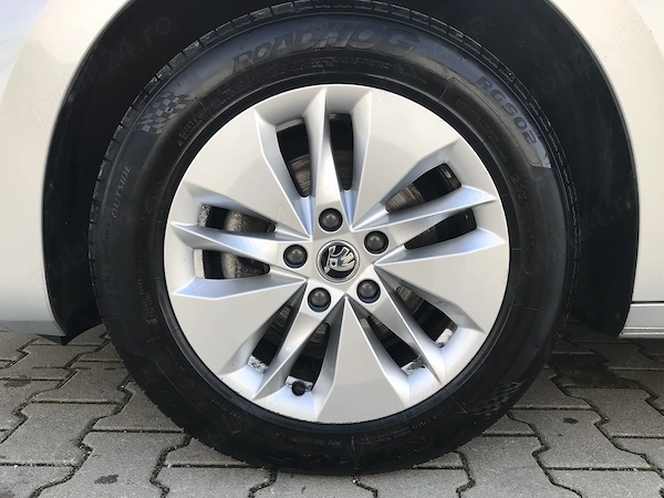 SKODA Octavia 2023 — imagine 20
