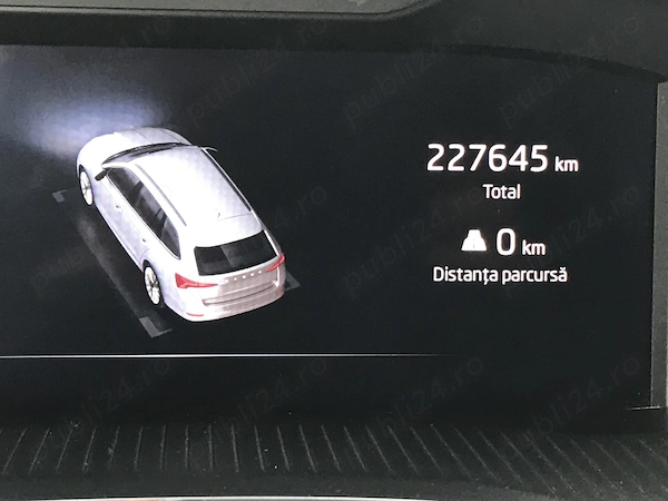 SKODA Octavia 2023 — imagine 7