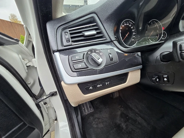 BMW Seria 5 2012 — imagine 5