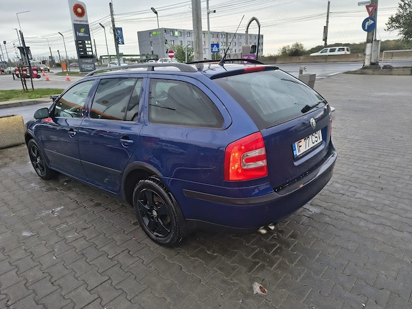 Škoda Octavia 2008 diesel, 4.000 € — imagine 8