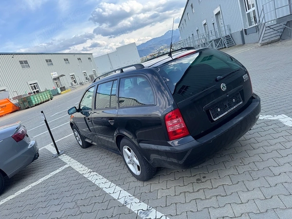 SKODA Octavia 2004 — imagine 3