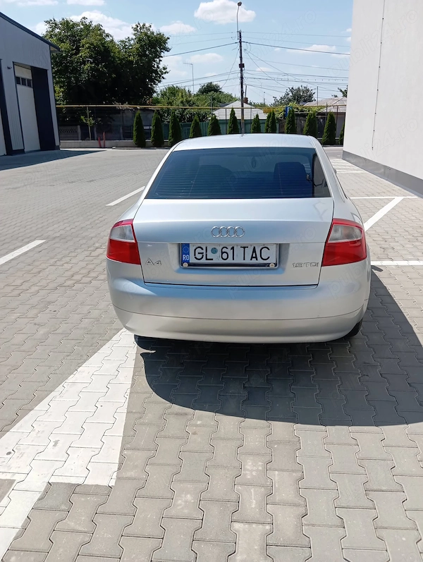 AUDI A4 2005 — imagine 3