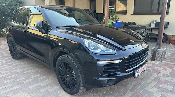 PORSCHE Cayenne 2016 — imagine 3