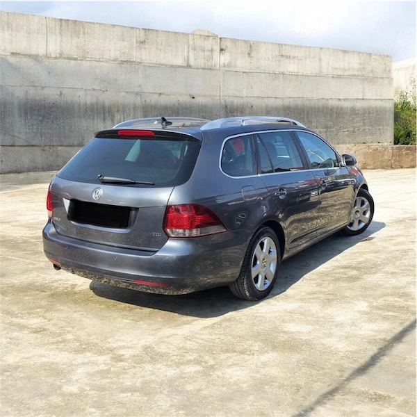 Volkswagen Golf 2011 diesel, 2.500 € — imagine 2