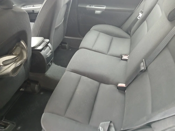 VOLVO V50 2011 — imagine 2