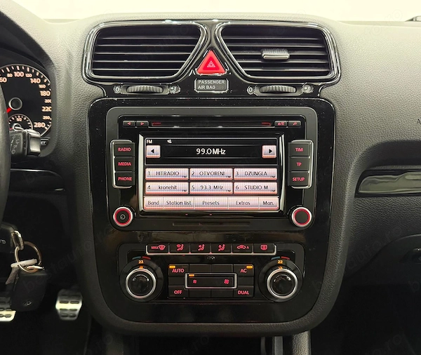 Volkswagen Scirocco 2010 benzină, 5.999 € — imagine 12